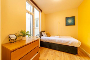 Modern Three Bedroom flat Near Brighton Station I PRIVATE BELCONY